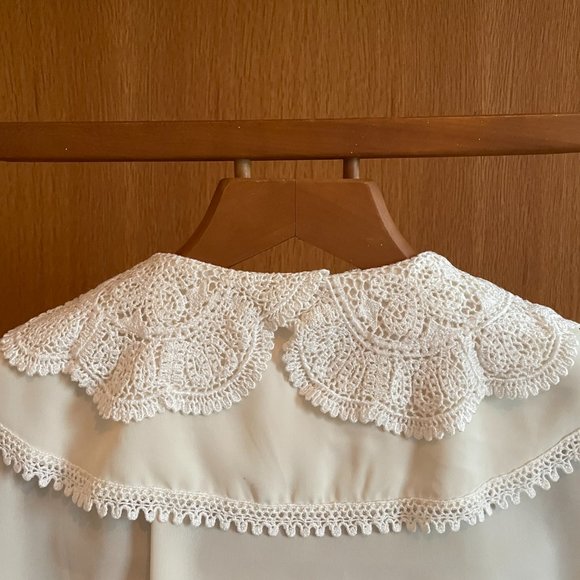 Vintage lace collar blouse - Picture 5 of 5